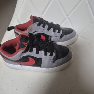Nike Kids Black and Red Sneakers